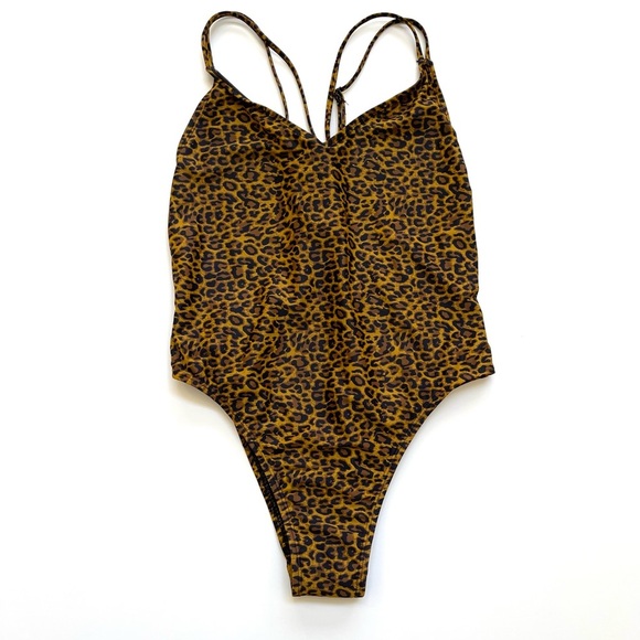 Kendall + Kylie Leopard Printed One-Piece Swimsuit NWT - Picture 2 of 10